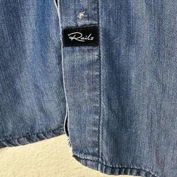 Rails Dress Sz M Denim Chambray Sawyer Shirt Dress Light Wash 100% Lyocell - Picture 6 of 9